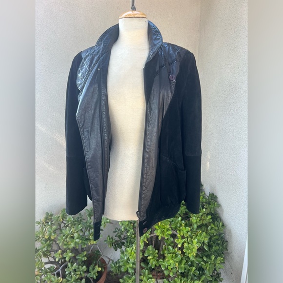 Vintage 80s black suede bomber jacket big shoulders pockets 6 Dominic Bellissimo - Picture 10 of 12